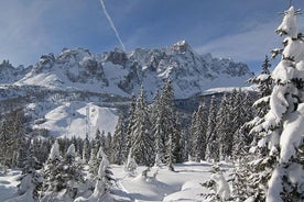 Dolomitiスキーツアー：CortinaからのSestoのドロミテ