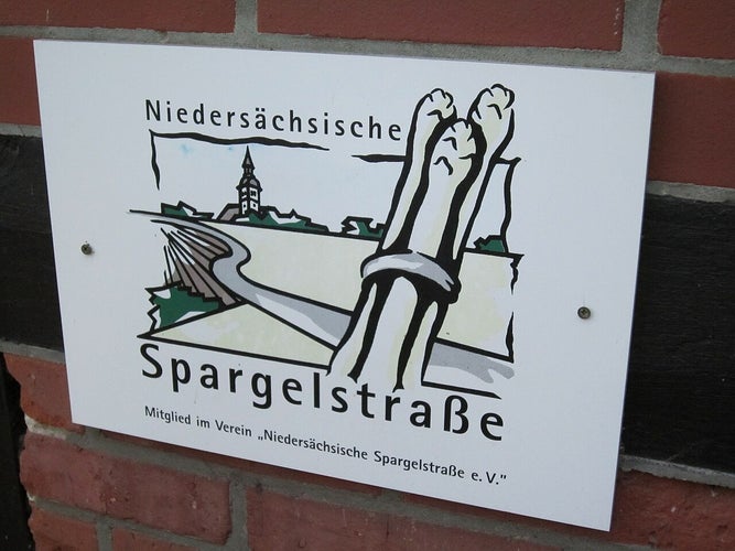 Niedersächsische_Spargelstraße_Schild.jpg