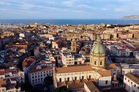 Markets and monuments: walking tour in the center of Palermo