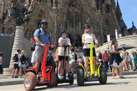 Recorrido privado en Segway de 2 horas por la Sagrada Familia