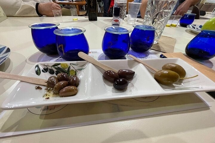 Kalamata Olives.jpg