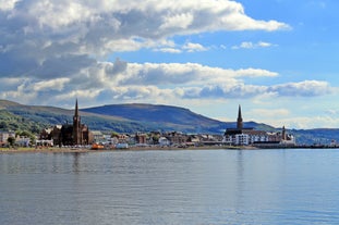 photo of Largs is a town on the Firth of Clyde in North Ayrshire, Scotland.