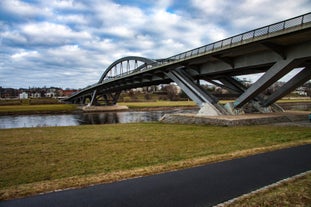 Waldschlösschen Bridge