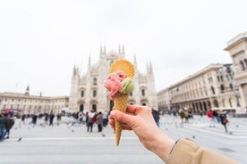 Milan Small Group: Duomo & Rooftop, Sforza Castle, Gelato Tasting