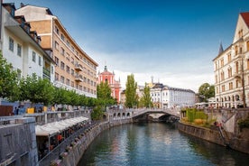 Ljubljana huvudstad i Slovenien från Koper