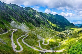 ブラショブからのトランスファガラサン高速道路とブラン城日帰り旅行