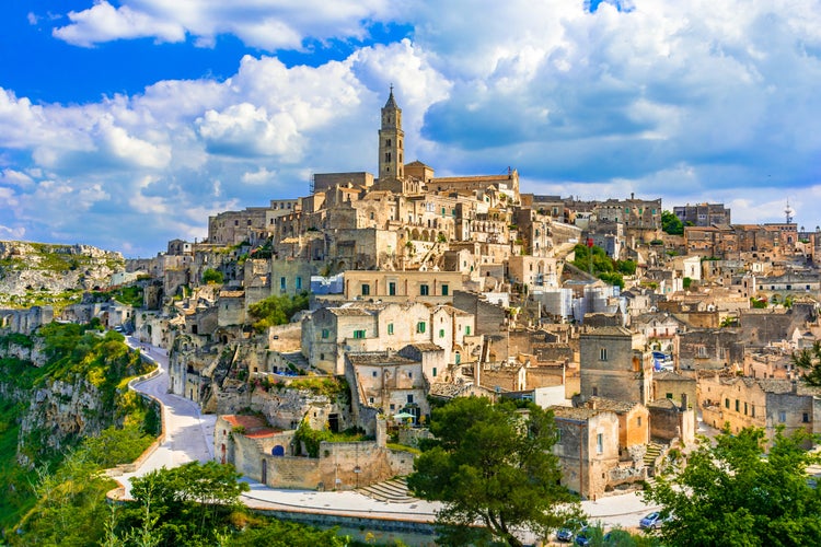 shutterstock_1108607927.jpg