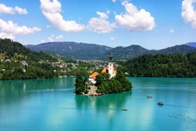 From Ljubljana: Lake Bled Tour