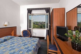 LH Hotel Excel Roma Montemario