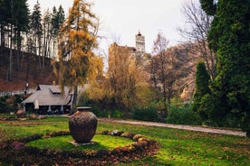 Legends&Wildlife Awaits: Dracula's Castle & Bear Sanctuary