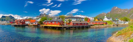 Best travel packages in Svolvær, Norway