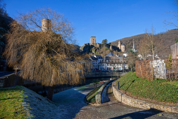 Europe, Luxembourg, Diekirch, Esch-sur-Sure, Footpath along the River Sauer looking towards the Town Centre