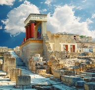 Photo of aerial view of the Kales Venetian fortress at the entrance to the harbor, Ierapetra, Crete, Greece.