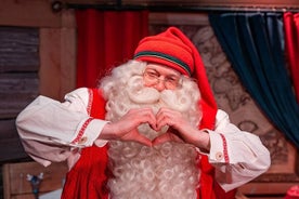 Rovaniemi: Visit Santa Claus Village with hotel pickup