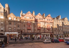 Ladystairs 2 Royal Mile