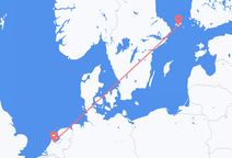 Flyg från Amsterdam till Mariehamn