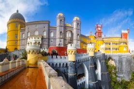 Privétour vanuit Lissabon: Sintra, Pena Palace en Cascais