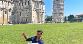 Tuscany: Pisa + Florence