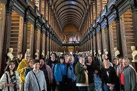 Dublin Book of Kells, Castle och Molly Malone Statue guidad tur