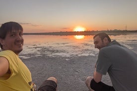 Visite de la banlieue d'Odessa à pied au lever du soleil