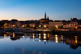 Photo of Bordeaux aerial panoramic view. Bordeaux is a port city on the Garonne river in Southwestern France.