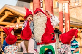 Träffa Huskies, renar och besök Santa Claus Village i Rovaniemi