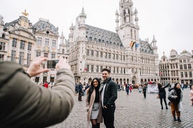 Tour privado personalizado de Bruselas con un guía local, comience su viaje 