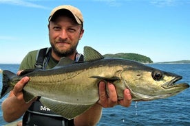 Pesca en el mar costa de Donegal. Donegal. Guiado privado.