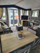 LUXURY STATIC CARAVAN HIRE KILN PARK TENBY