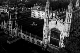 Privato | Tour dei fantasmi dell'Università di Cambridge guidato da ex studenti dell'università