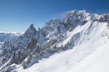 Le migliori escursioni sugli sci a Courmayeur, Italia