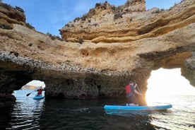 Lever du soleil à Lagos Ponta da Piedade Caves Paddle Boarding 