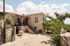 Charming 3-Bed Villa in Pidasos with open views