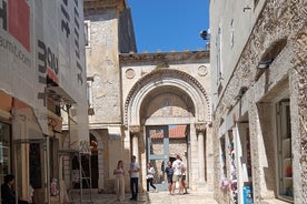 Walking Tour Poreč with a History Teacher