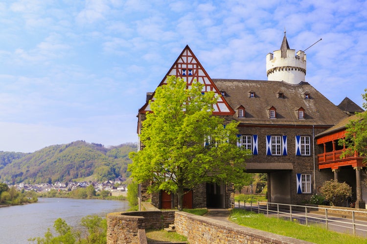 Photo of Castle von der Leyen and the Moselle, Kobern-Gondorf - Germany