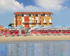 Hotel Riposo Beach