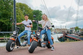 Volendam: E-Scooter Rental