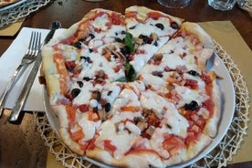 Pizza and Gelato Class in Florence