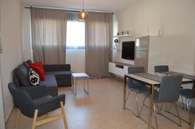 APARTAMENTO PISCINA VIENA