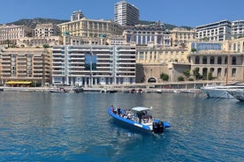 Passeio de barco guiado de Nice a Mônaco com café da manhã no mar