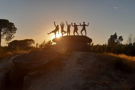 Radeln Sie zu den alten Dolmen in Azenha. Führung durch Geschichte, Theorie und Folklore