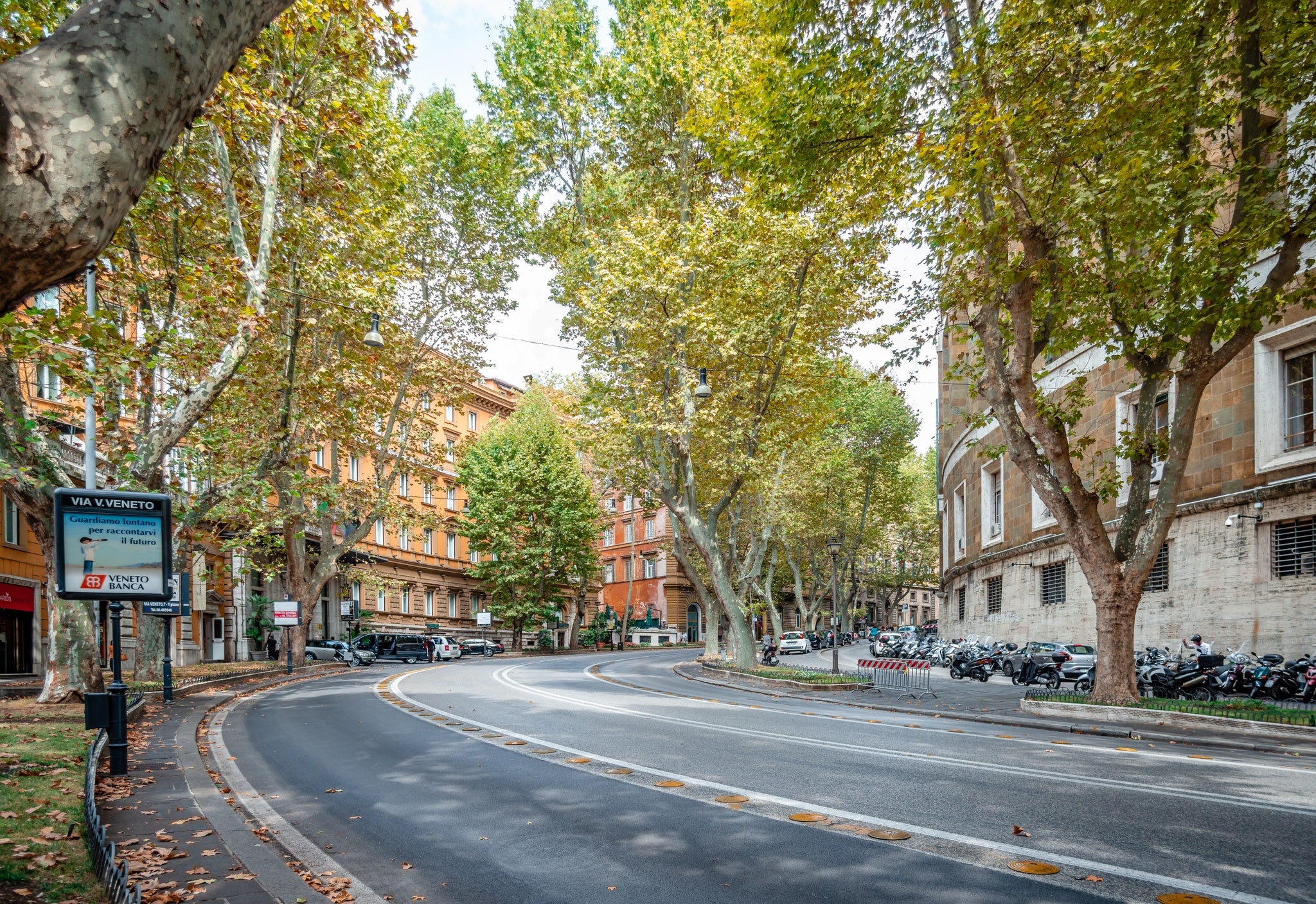 Via Vittorio Veneto in the autumn.jpg