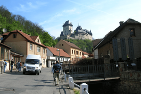 Karlstejn Castle & Crystal Manufactory - Private Tour