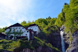 Private Tour: Hallstatt and Where Eagles Dare Castle of Werfen