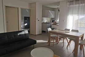 Appartement T2 accessible PMR avec terrasse et garage