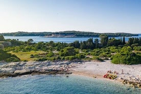 Kayaking to Island Saint Jerolim with snorkeling activitie