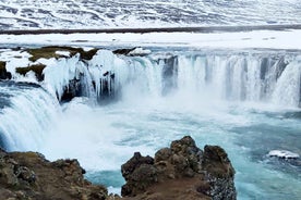 Akureyri: Goðafoss, Jólahúsið og Skógarlaug