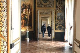 Rundtur i slottet i Versailles med snabbinträde och audioguide