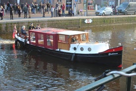 Amsterdam kanalrundfart for små grupper med hollandske snacks og drinks