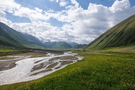 Kazbegi - Eendaagse privétrektocht naar de Truso-vallei